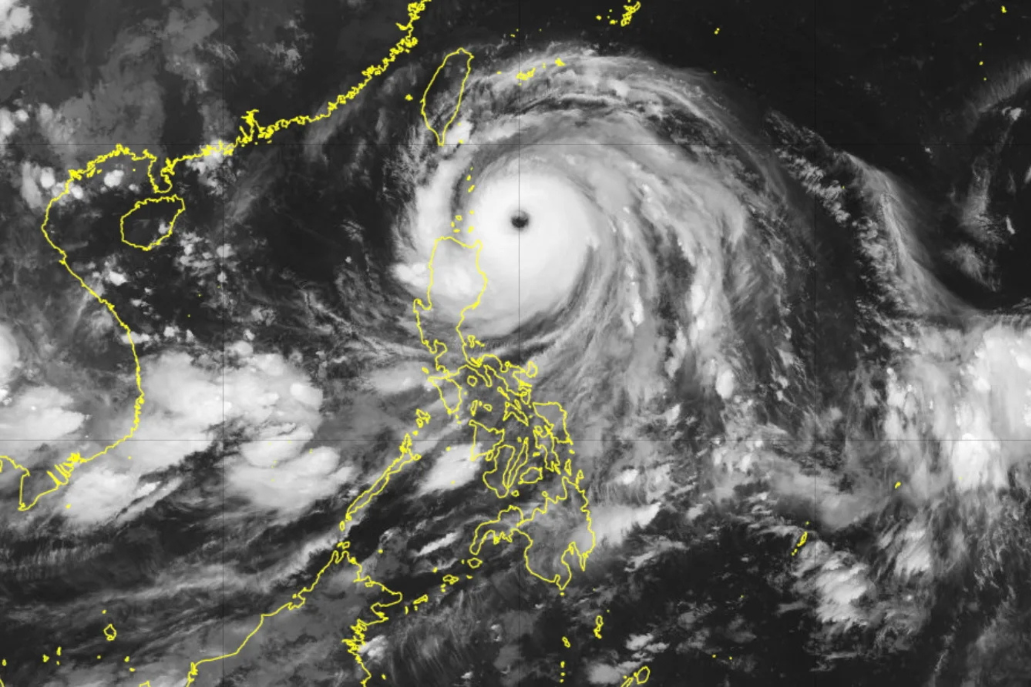 Super Typhoon Nando Batters North Luzon, Babuyan Under Signal No. 5